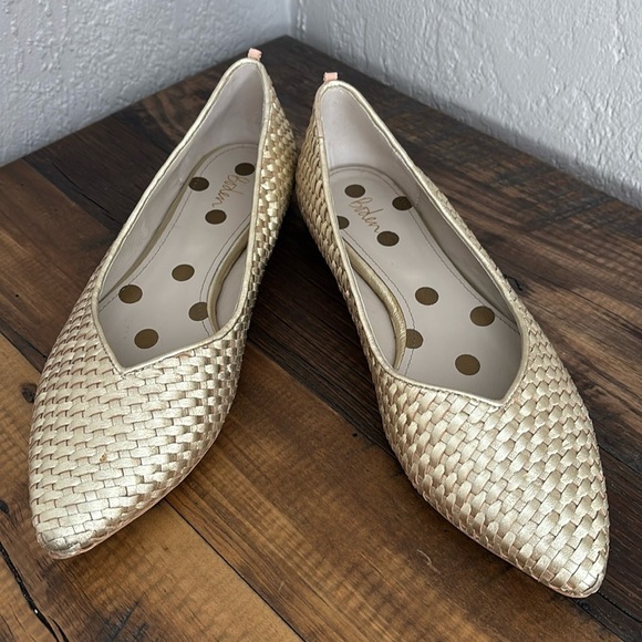 New Without Box Boden Hazel woven leather metallic gold pointed toe flat shoes - Picture 2 of 8